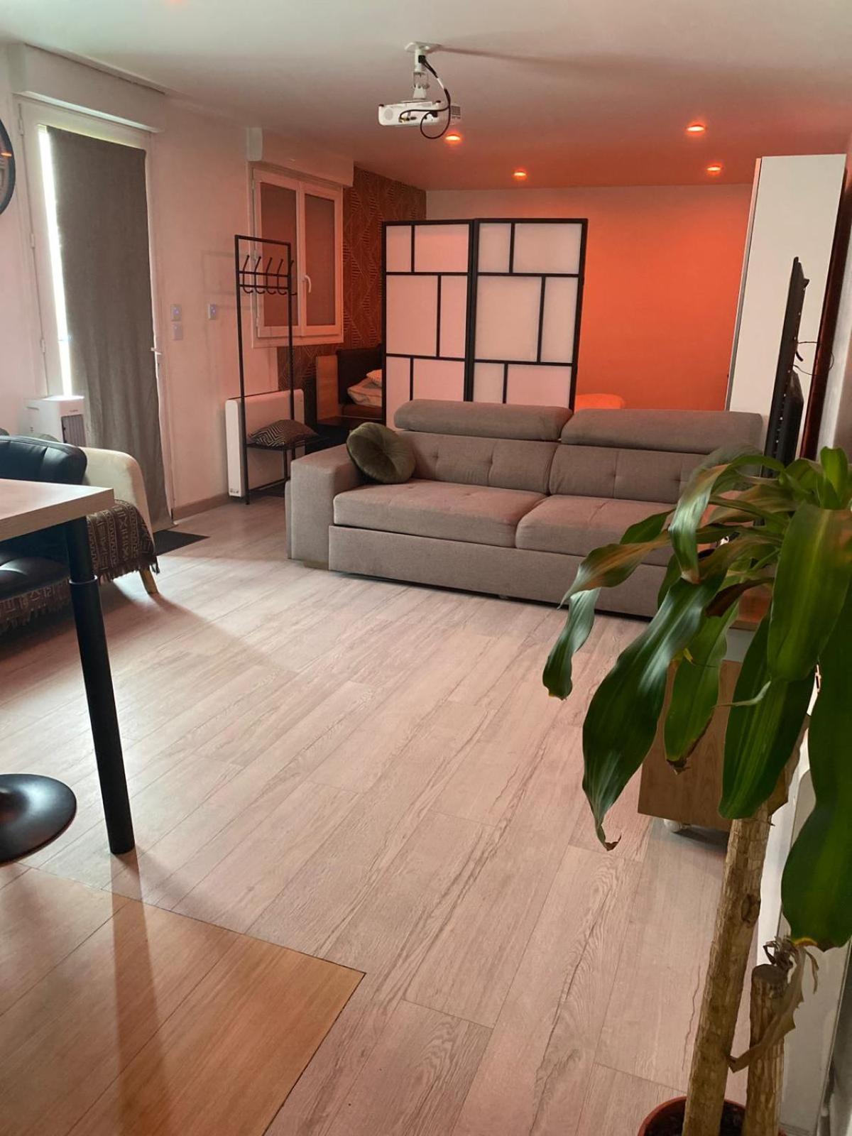 Atelier Chaleureux 40M2 - Proche Cdg Parc Des Expo Lägenhet Tremblay-en-France Exteriör bild